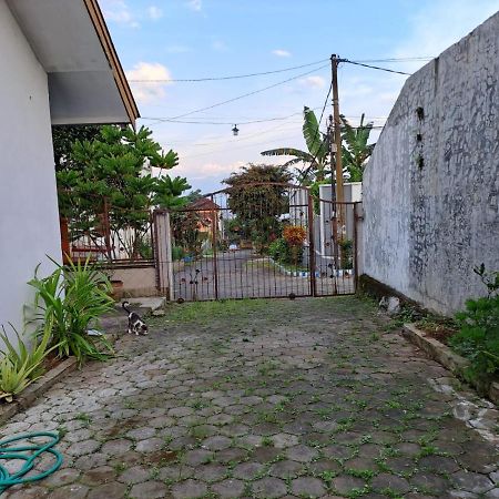 Indo Homestay Μαλάνγκ Εξωτερικό φωτογραφία